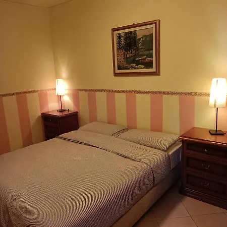 Apartment Bilocali Tra Lago E Collina